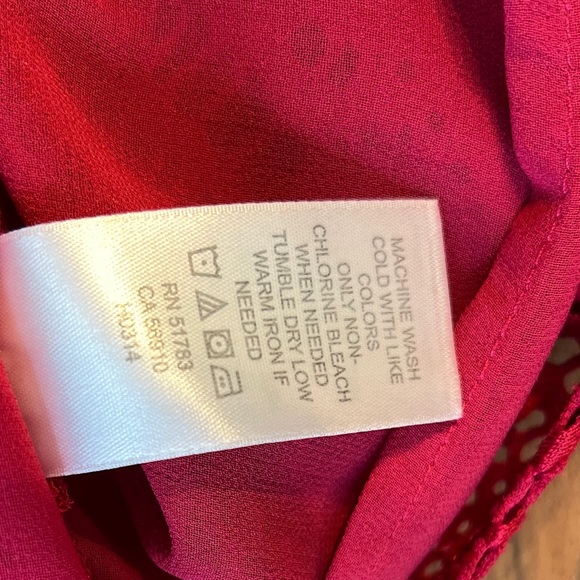 3/$20 🌸 Maurices semi-sheer lace pink-red racerback top, Small - Picture 7 of 7